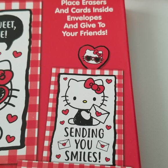 Hello Kitty 16 Valentine's Cards with Erasers New - Picture 7 of 9